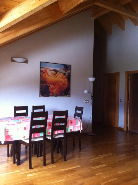 דירות Atico Balcon De Jaca II מראה חיצוני תמונה